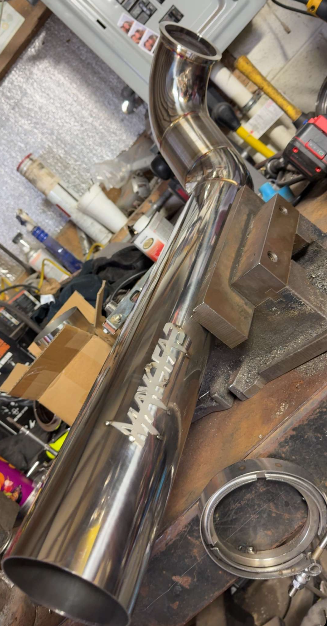 Fender exit exhaust tip