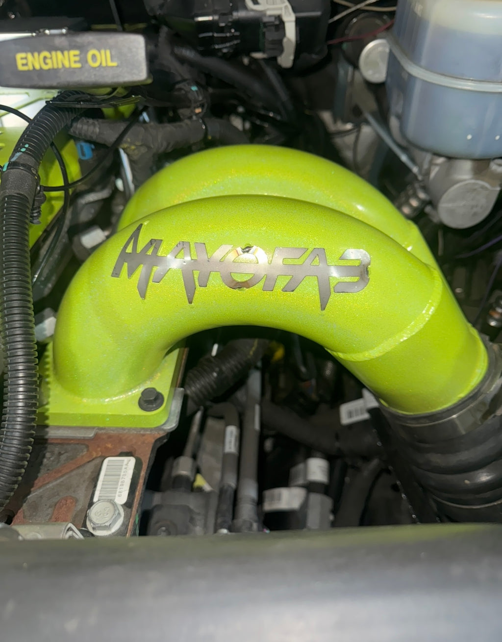 Cummins intake horn